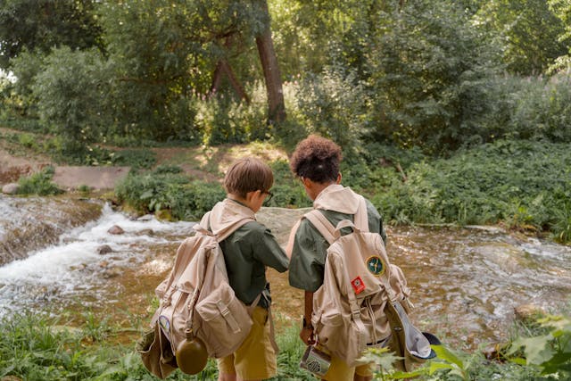 kids connect with nature