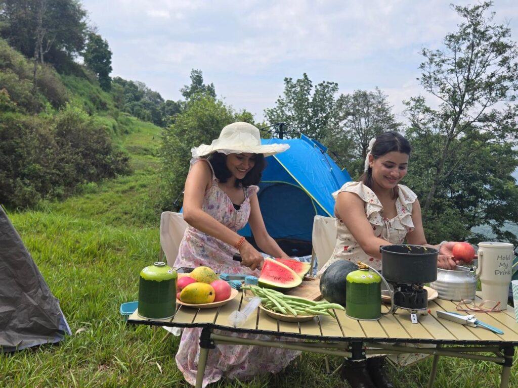 what is camping